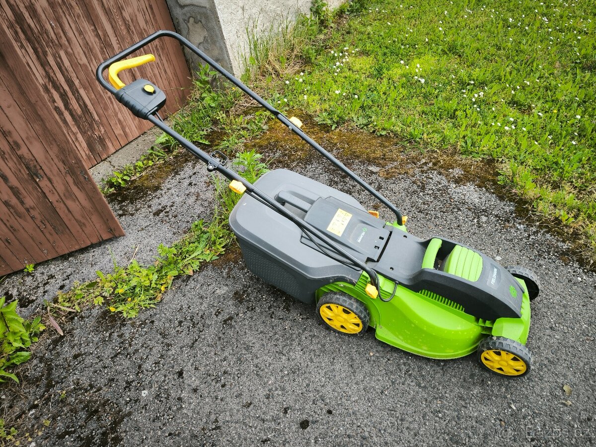 Elektrická sekačka FIELDMANN