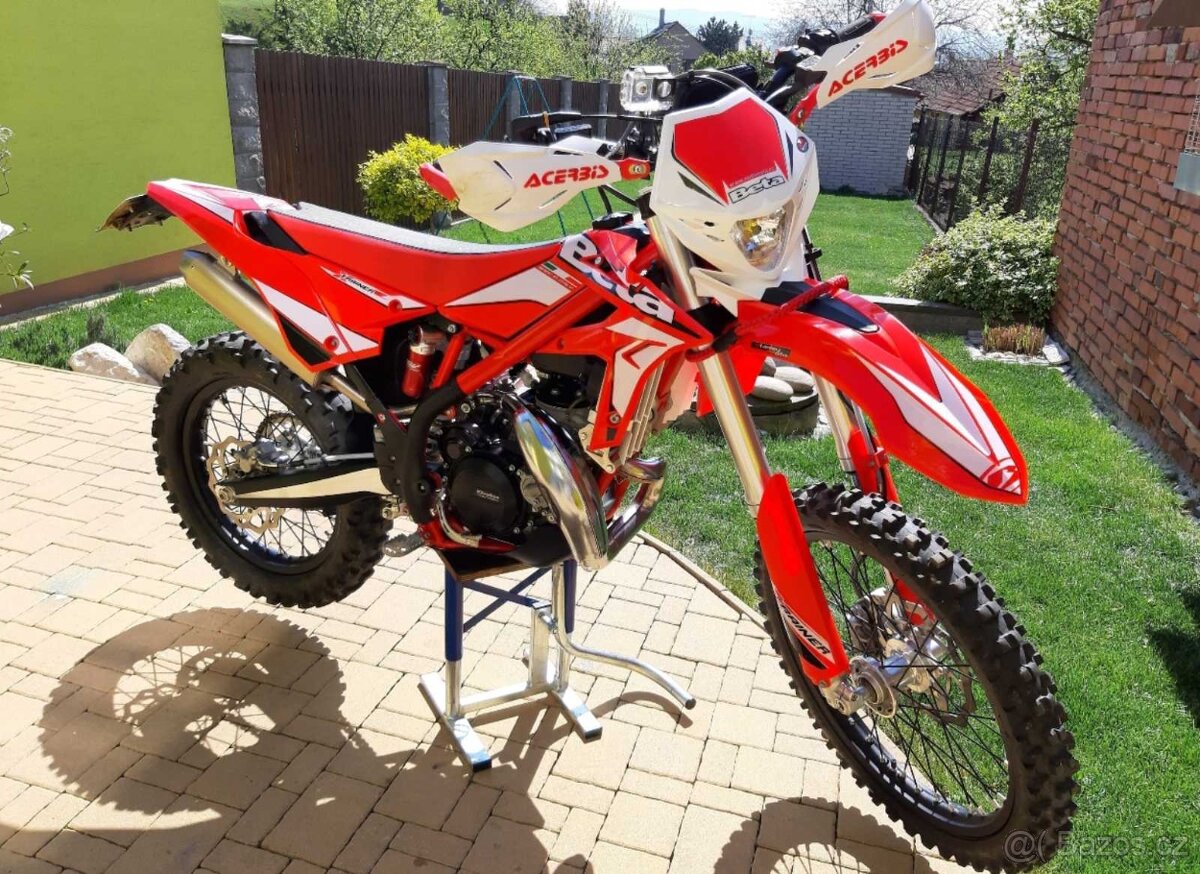BETA XTRAINER 300 2T