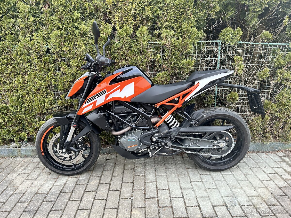 ktm duke 125