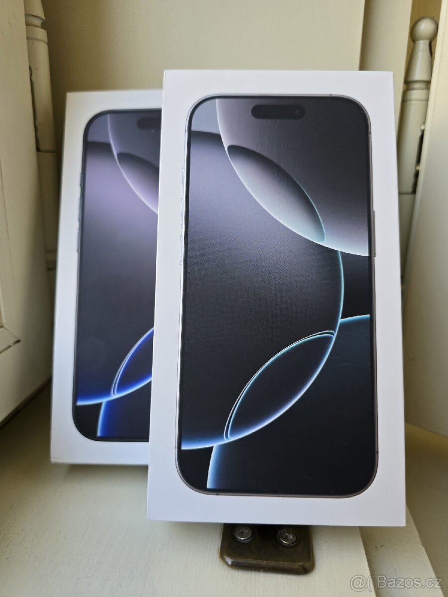 Apple iPhone 16 pro 128GB Black,White
