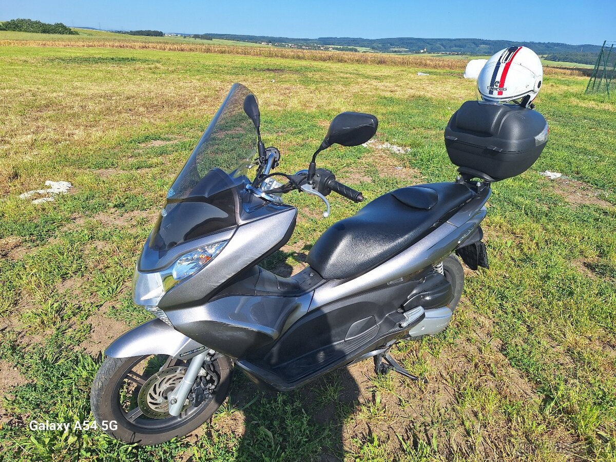 Honda pcx 125