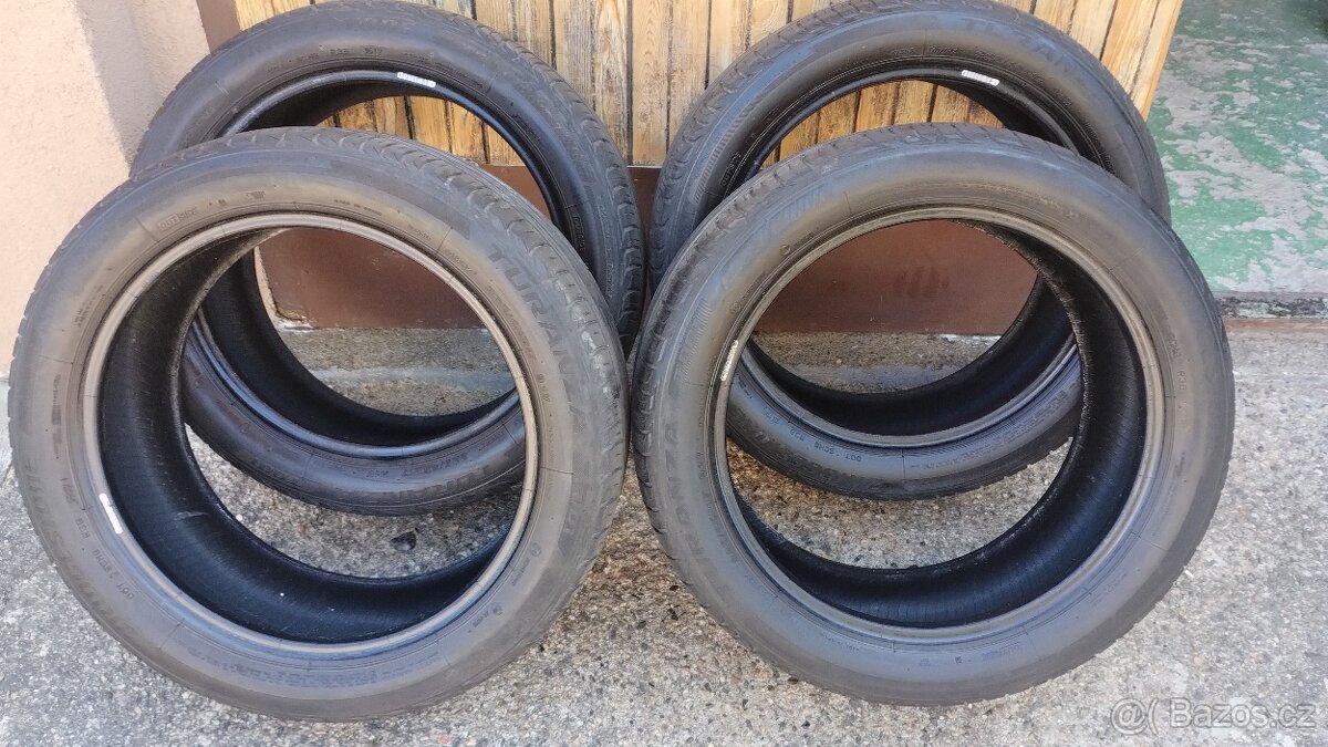Sada letni pneu Bridgestone 225/45-17 vzorek 5-5,5mm