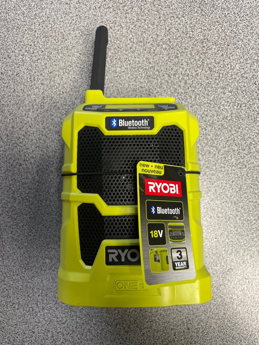 Ryobi R18R-0 Aku rádio bluetooth 18 V