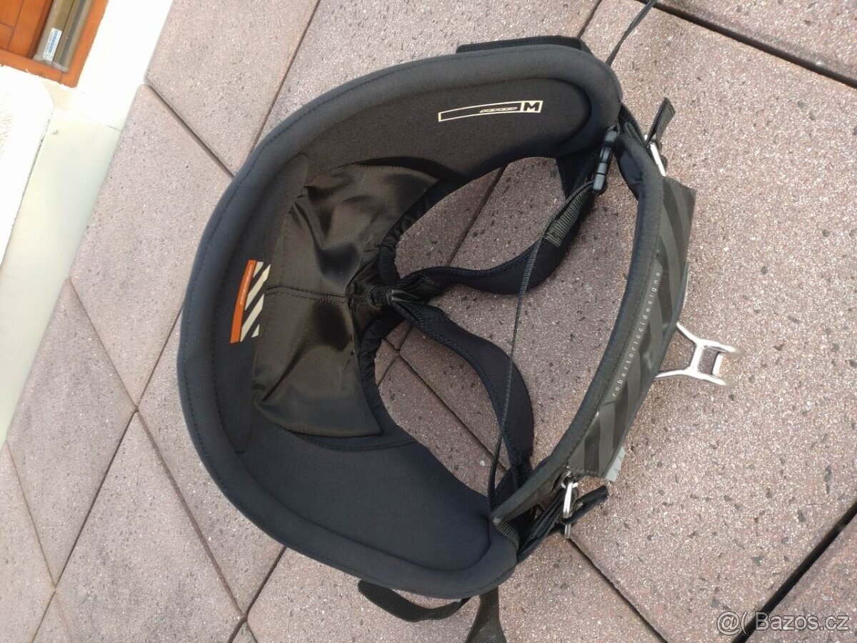 Sedací trapéz RRD na windsurfing vel M