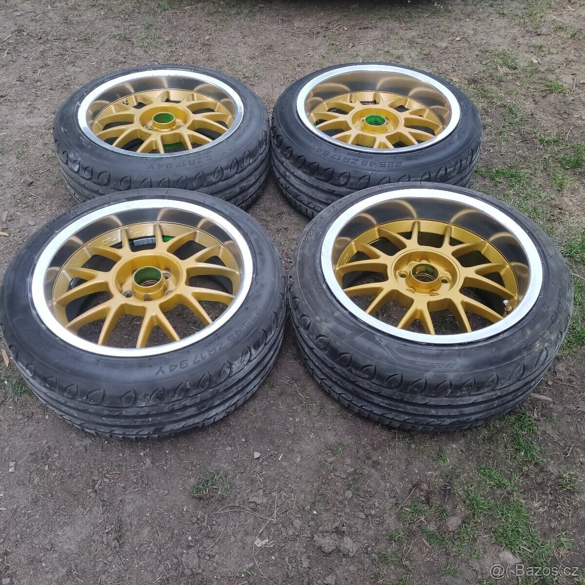 Intra CR 5x100 R17