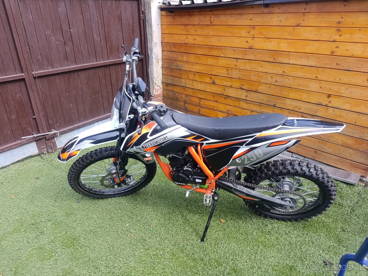 Pitbike Leramotors 250