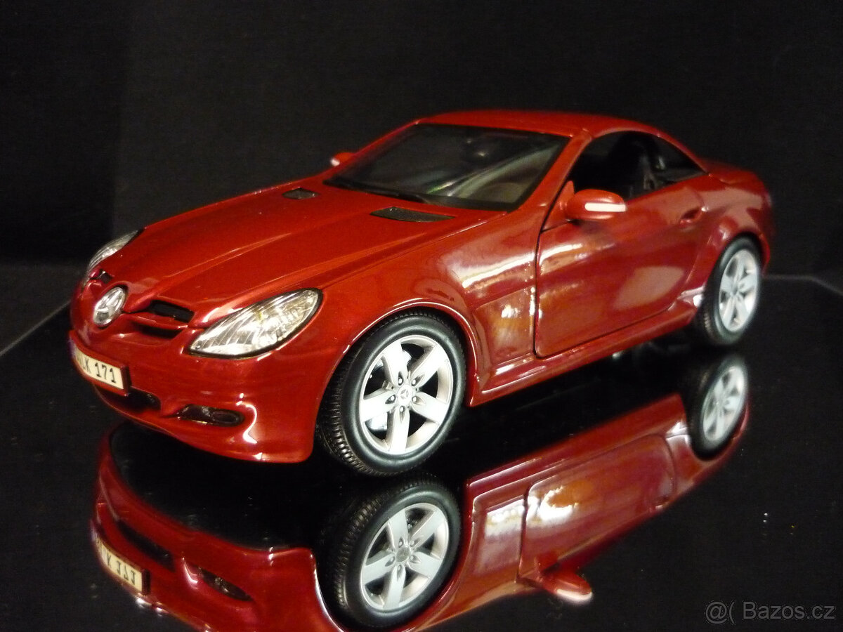 Mercedes Benz SLK Maisto 1/18