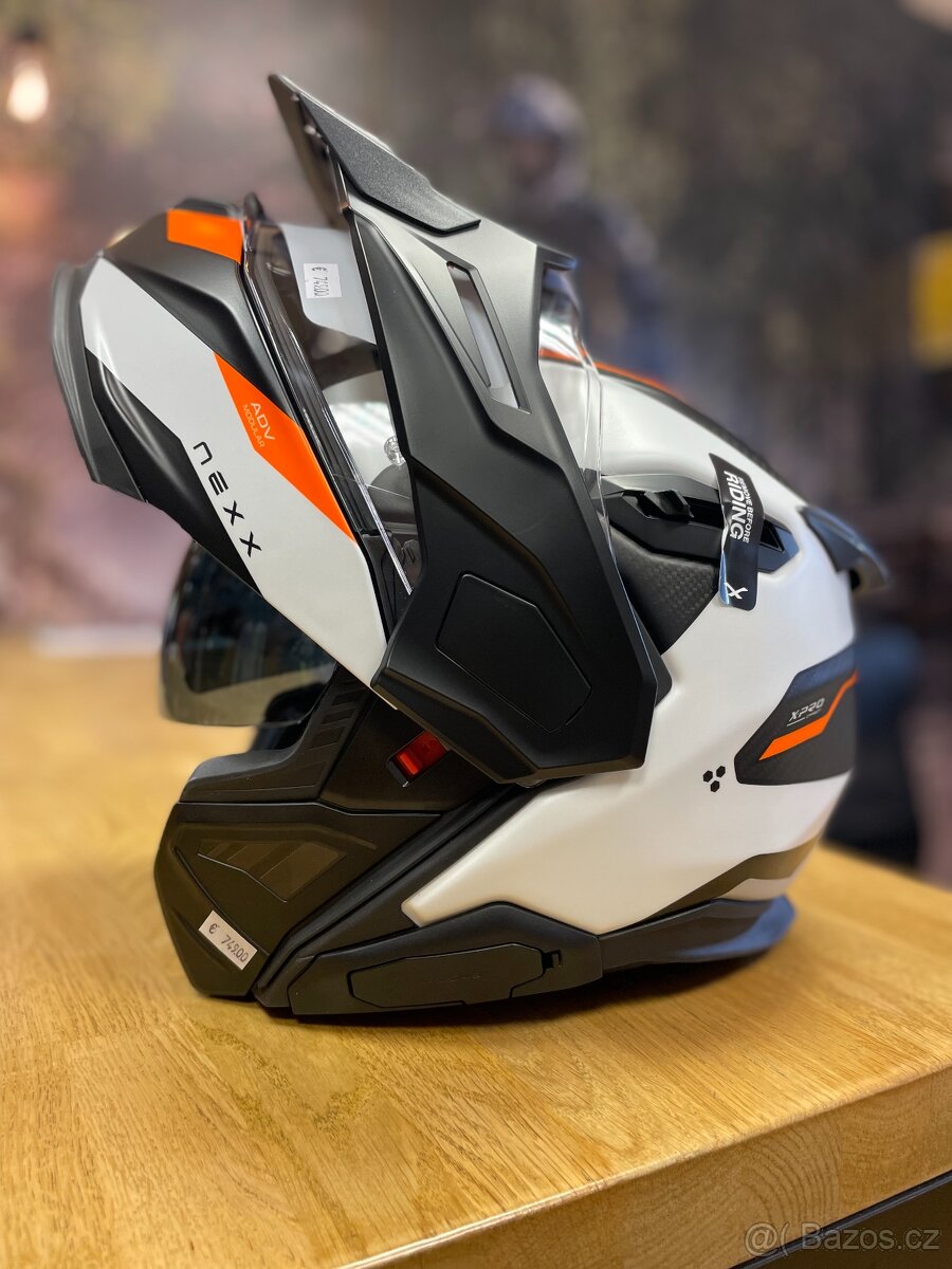 Enduro přilba / moto přilba
