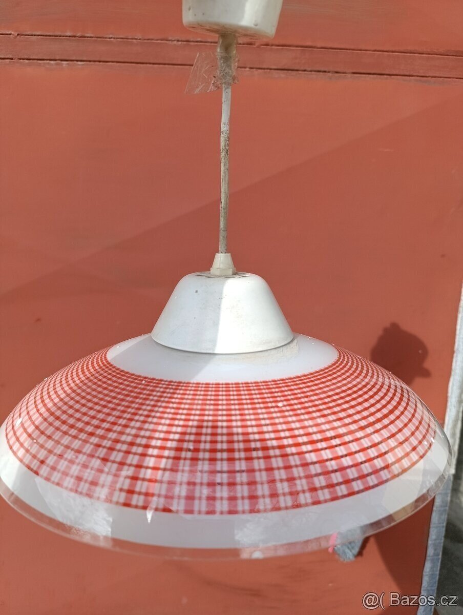 Stínidla na světlo