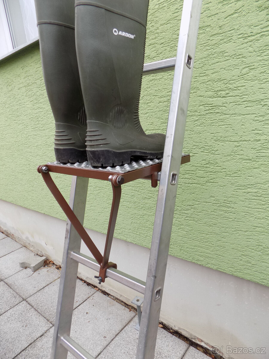 Plošinka na žebřík