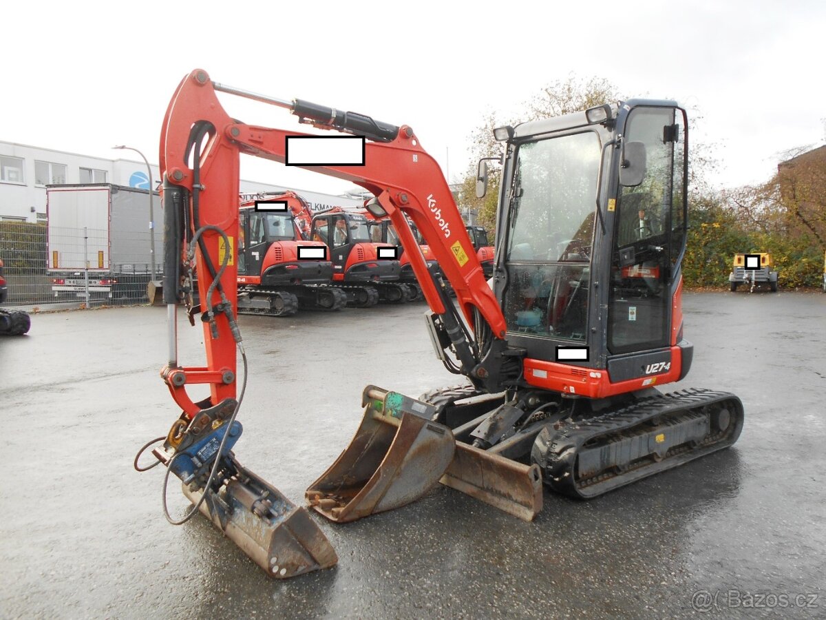 minibagr Kubota U27-4