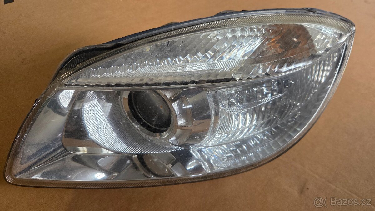 Levé světlo Škoda Fabia 2 - Bi-halogen