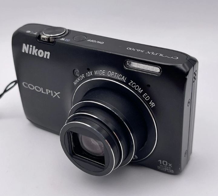 Nikon COOLPIX S6300