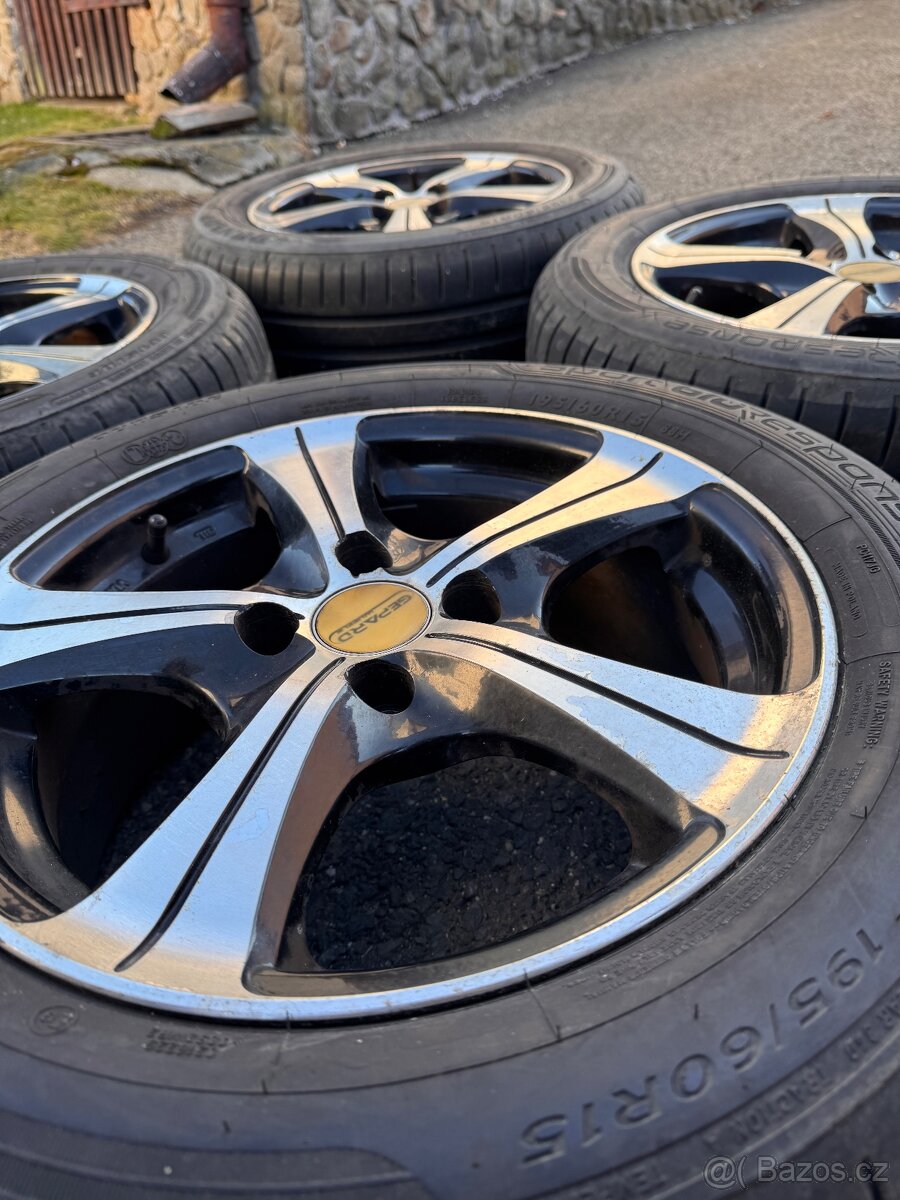 Prodám kola s pneu / 4x114.3 rozteč