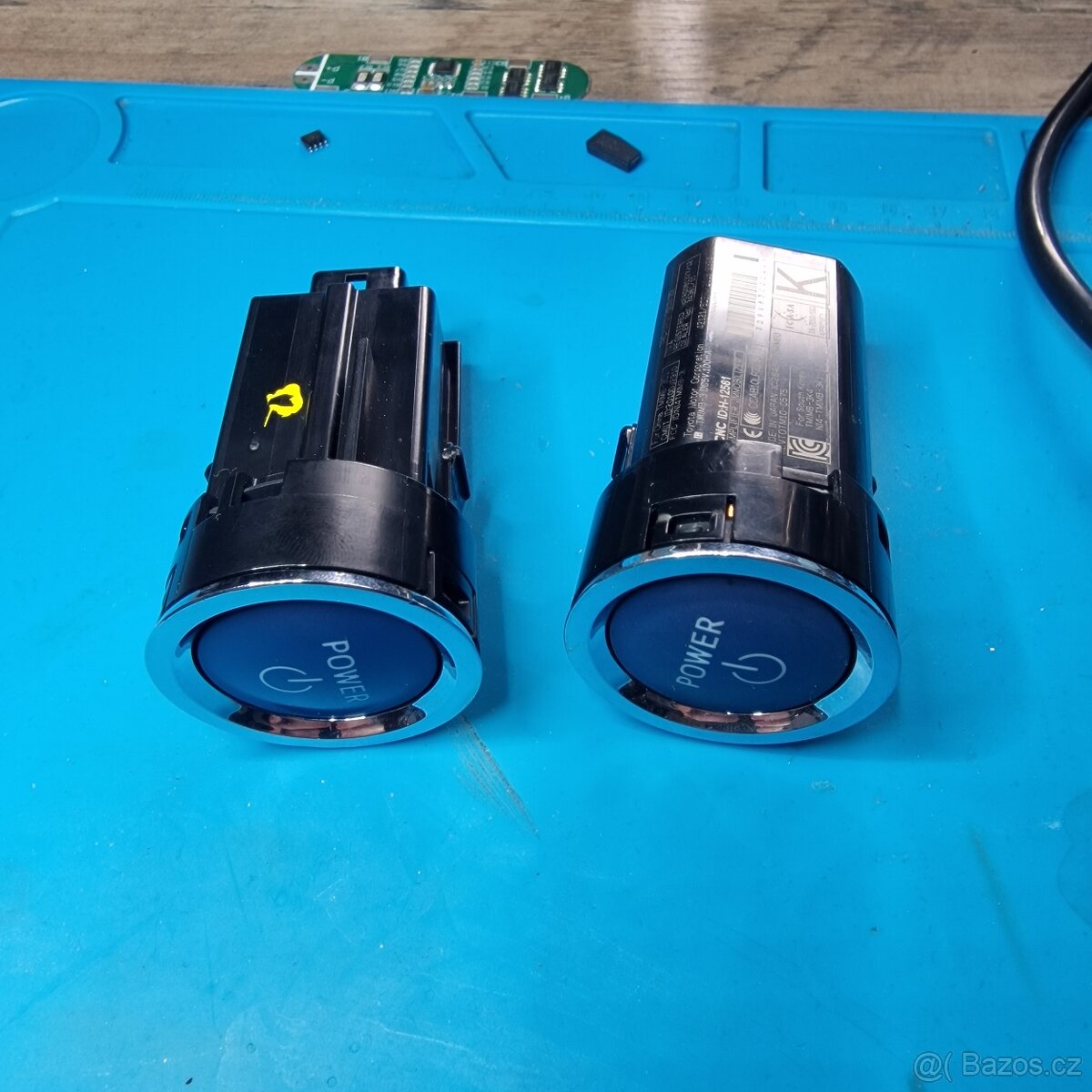 Tlacitko start stop Toyota Yaris Auris RAV4 2015+