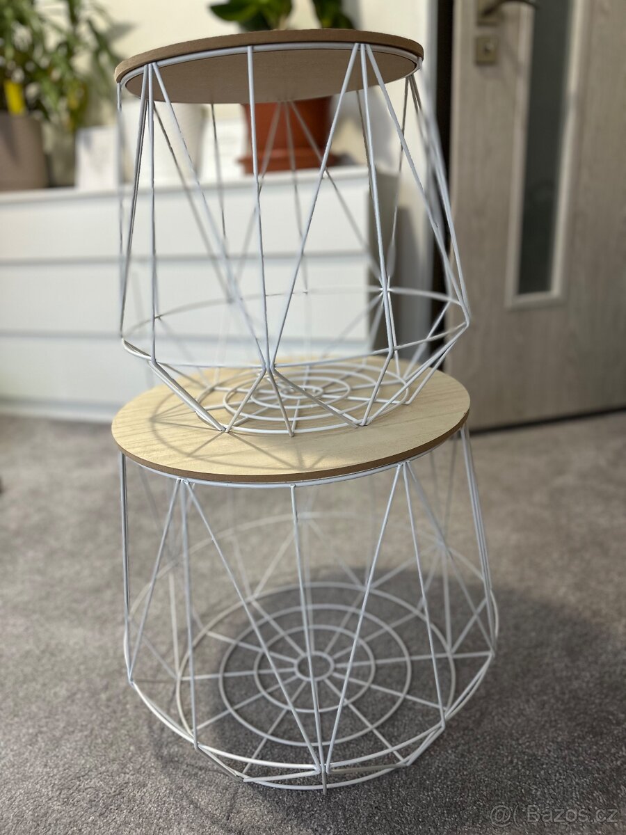 Set příručních stolků Dalux