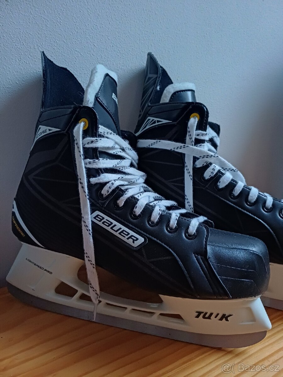 Brusle Bauer vel.12,5