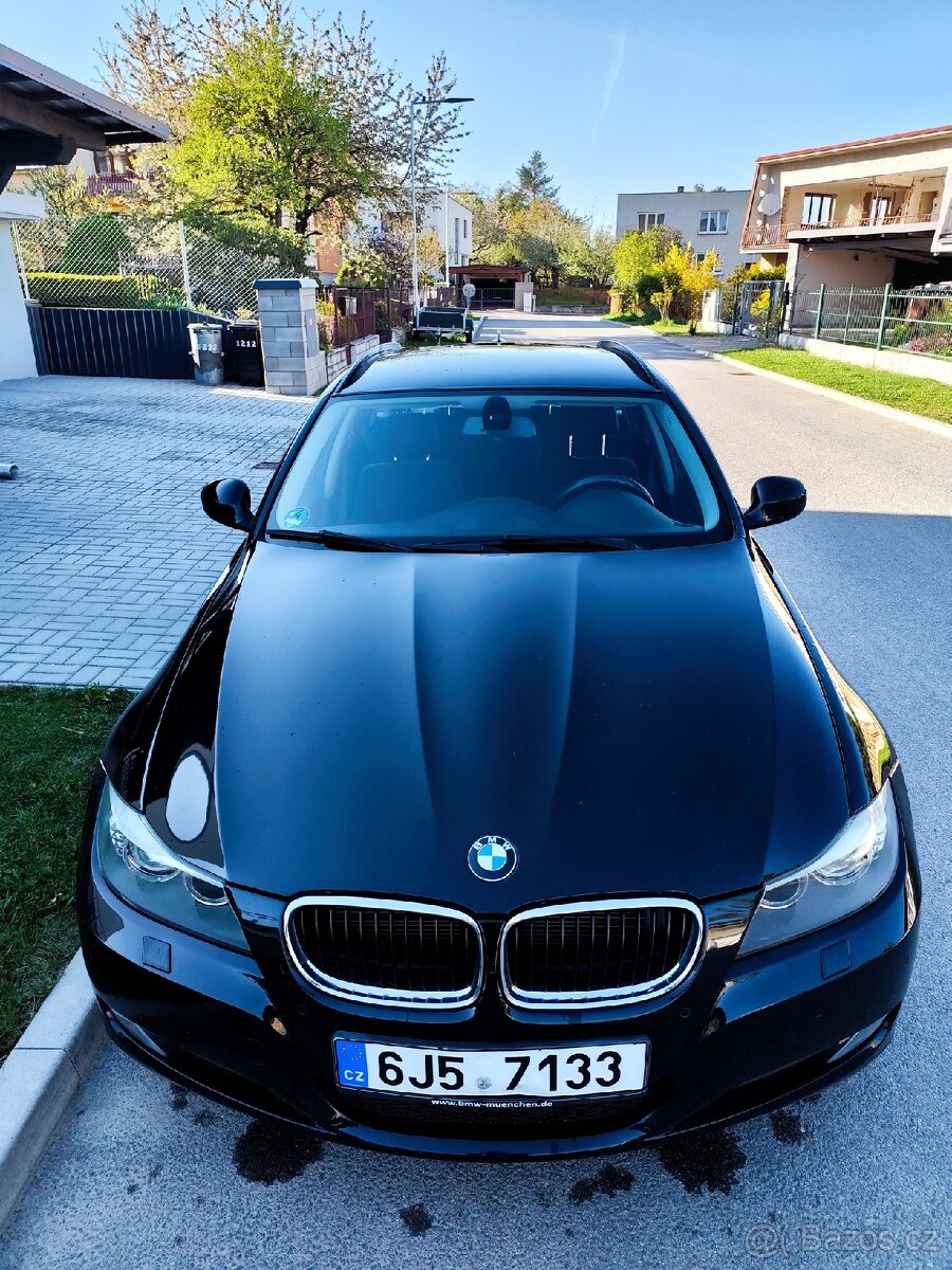BMW řada 3, 320 D, Xenony