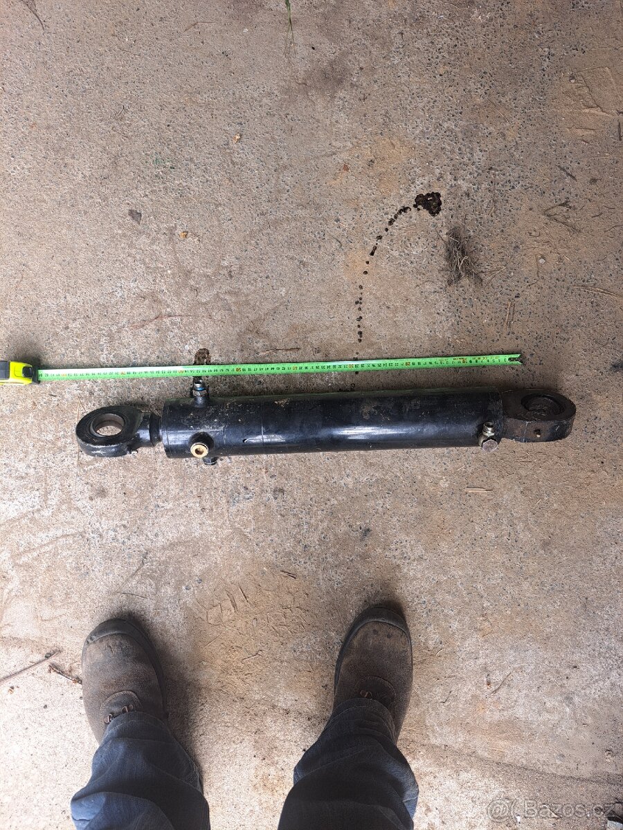 Pistnice, kanystr, alternator