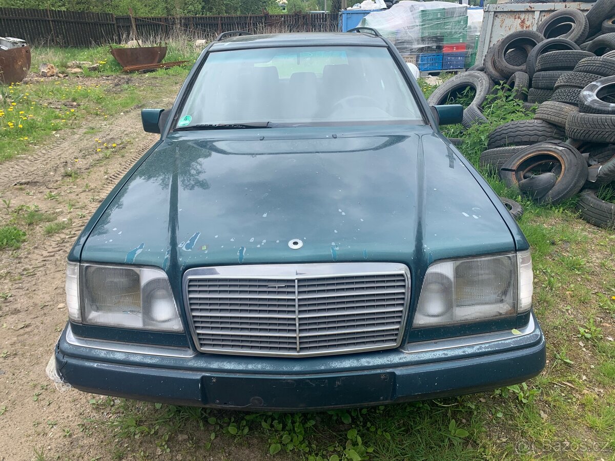 Mercedes Benz e220 w124 combi
