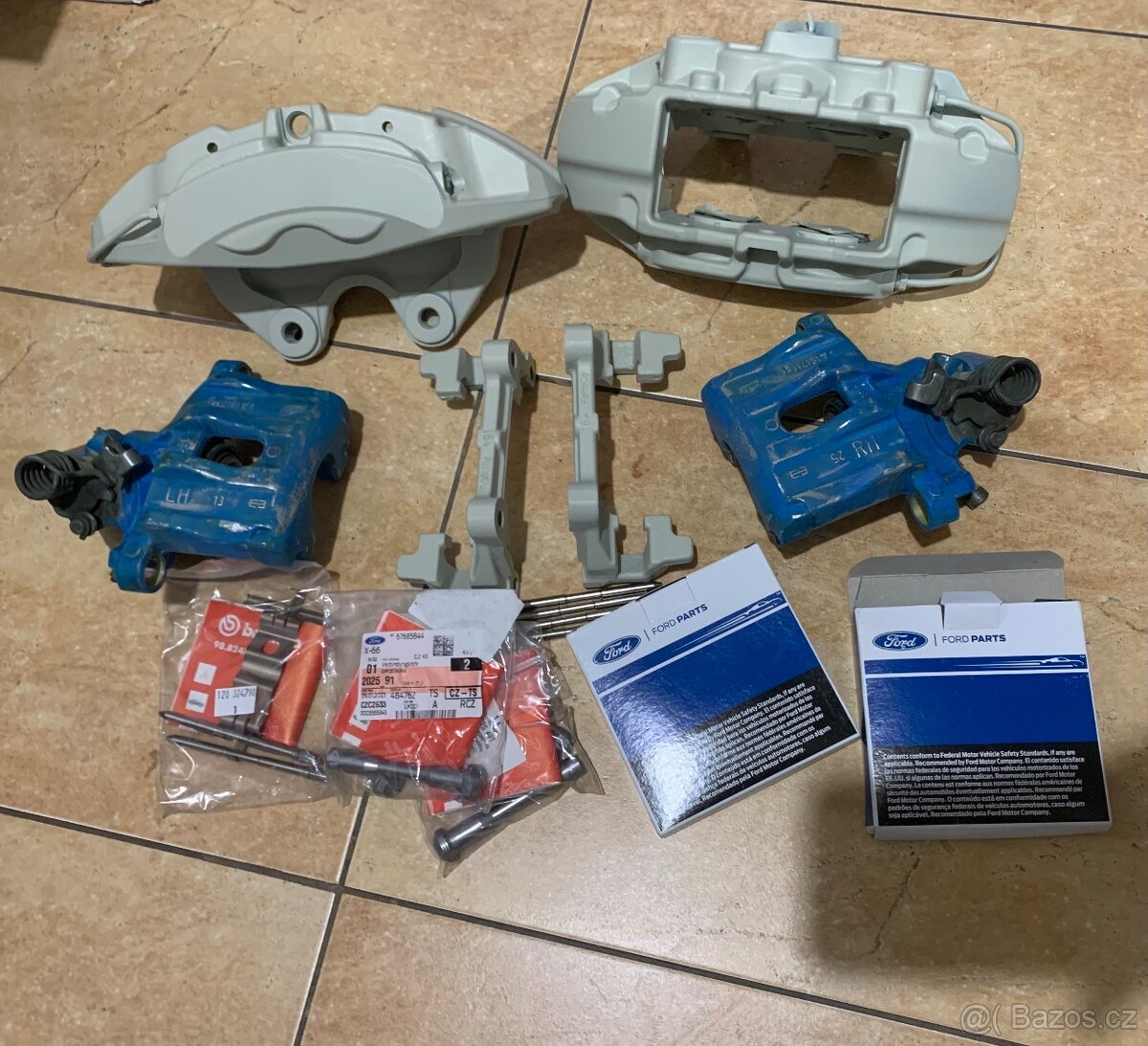 Sada brzdových třmenů Ford Focus RS mk3