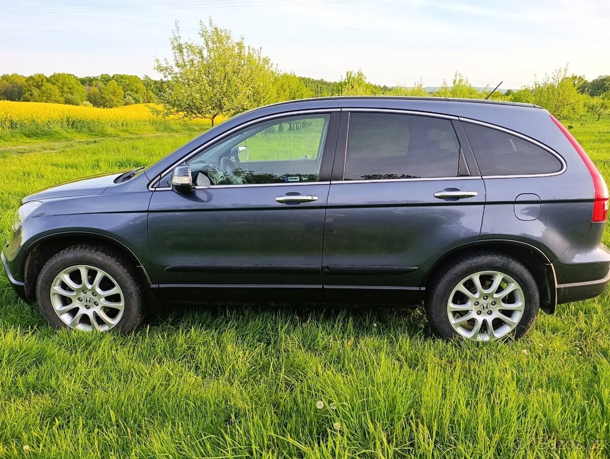 Honda CR-V 2.0i , 110kw, r.v.2008, 4x4
