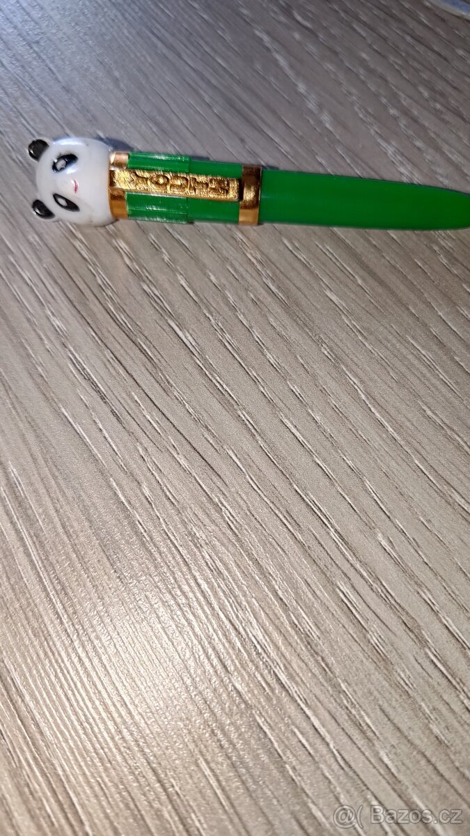 Retro pero