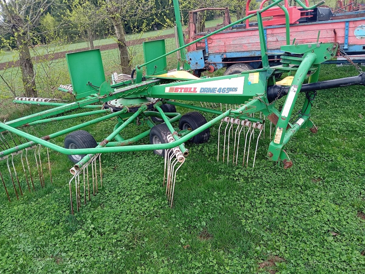 Shrnovač nahrabovač sena STOLL