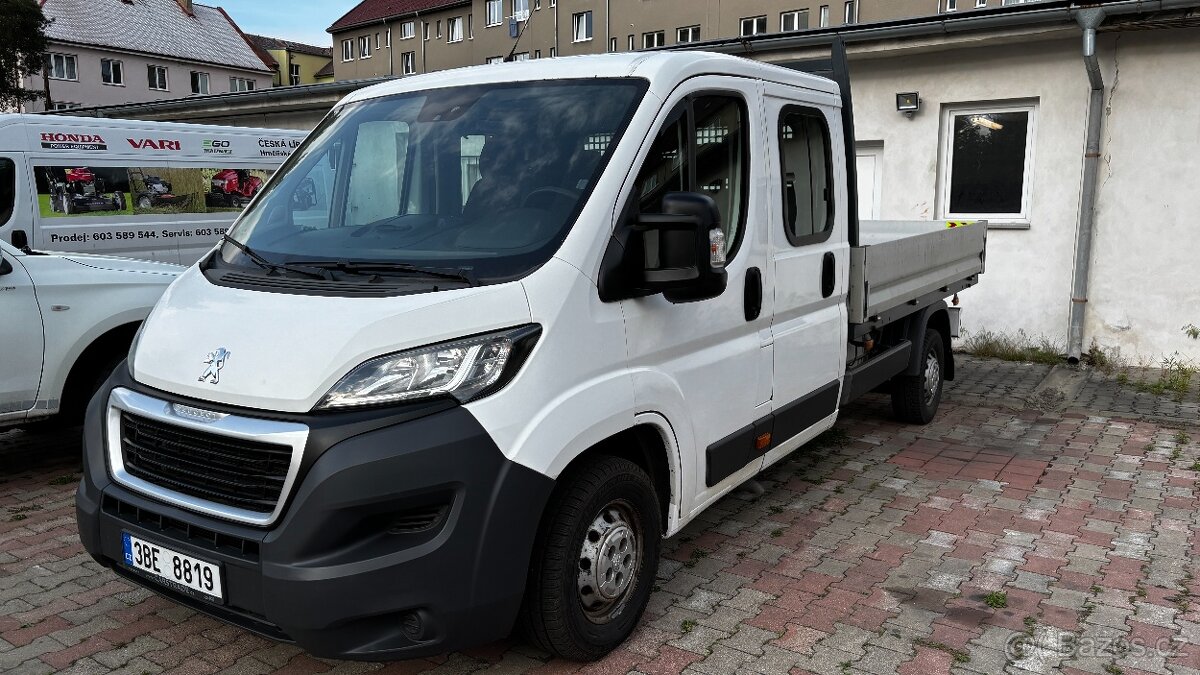 Peugeot Boxer 2.2 valník 7 míst rok 2016 130 000km CZ DPH