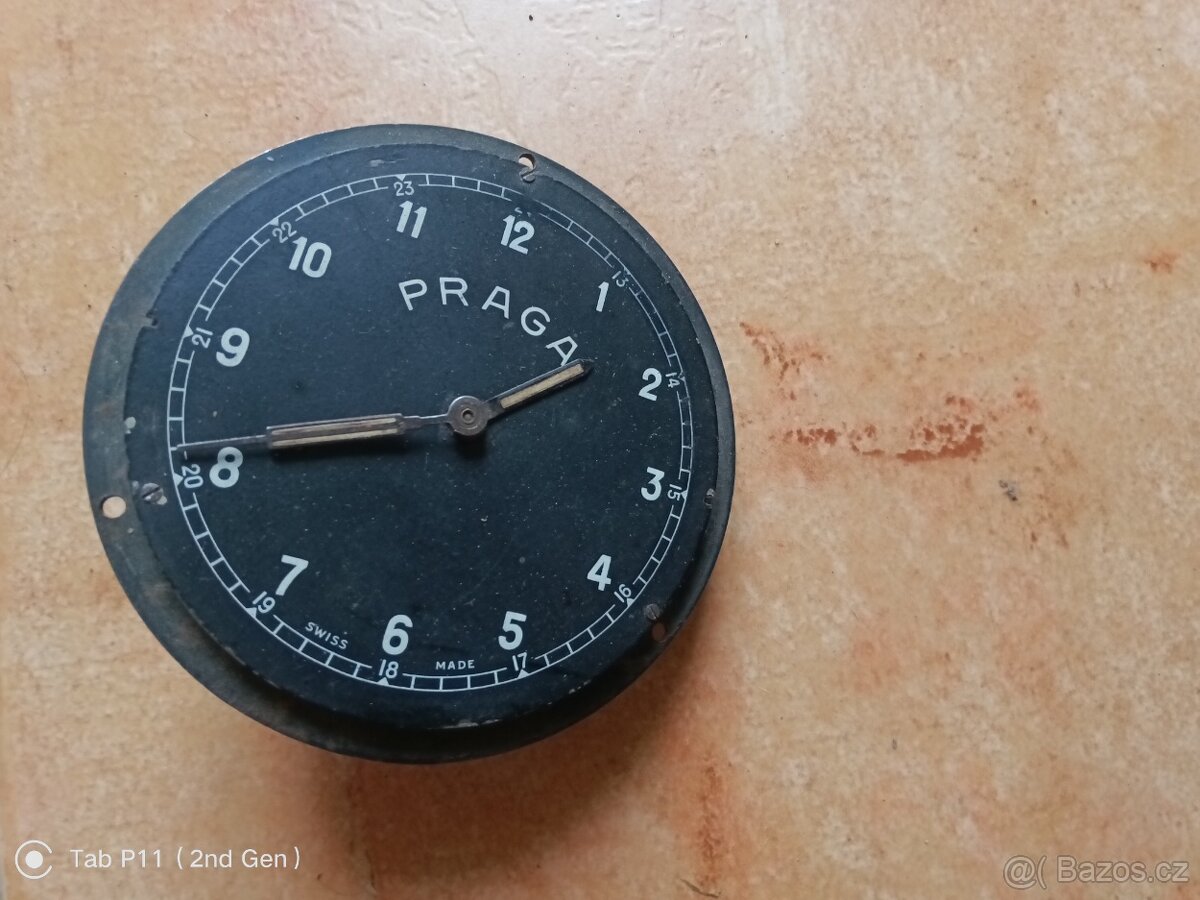 Hodiny 8 cm