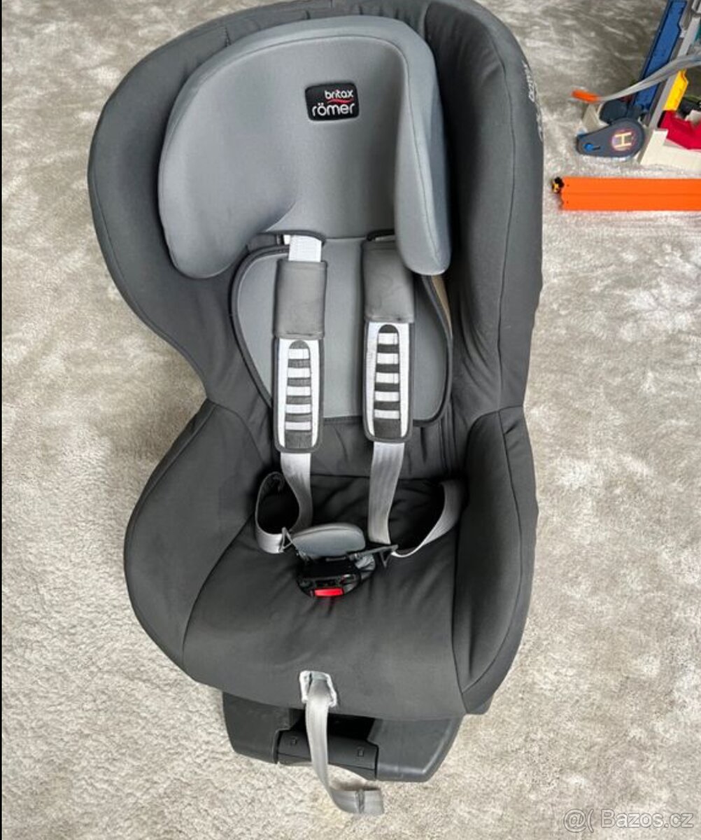 Autosedačka Britax Römer SAFEFIX PLUS