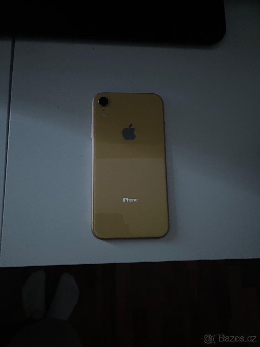 IPHONE XR 64GB