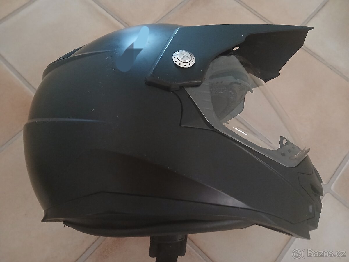 Helma (přilba) černá na motorku vel.L