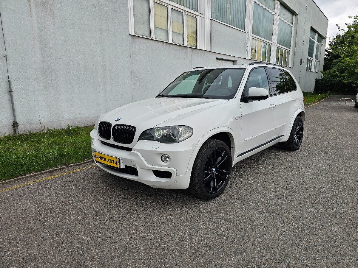 BMW X5 3.5D 210KW, 4X4, TAŽNÉ 3.5T, ŠÍBR