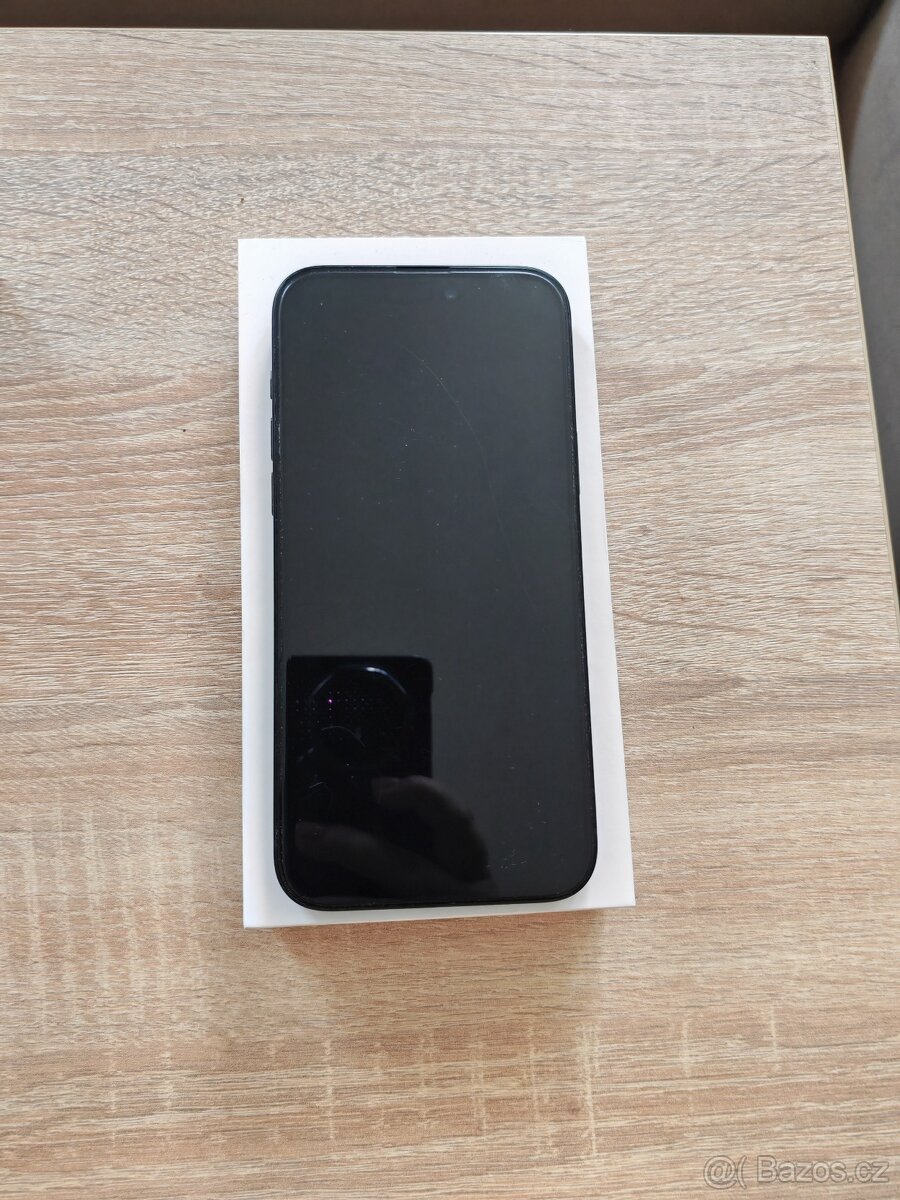 iPhone 15 plus + Apple watch ultra 2