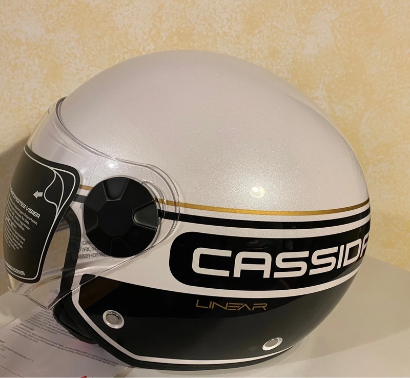 Helma na motorku Cassida Handy Plus Linear vel. L