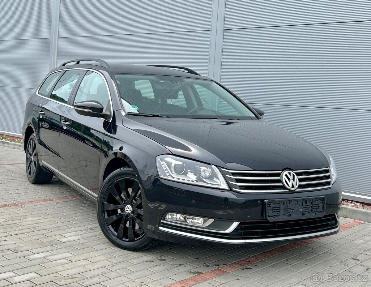 VW Passat B7 2.0TDI 103kw Manuál,Bi-Xen,Navi,Senzory,Alu R17