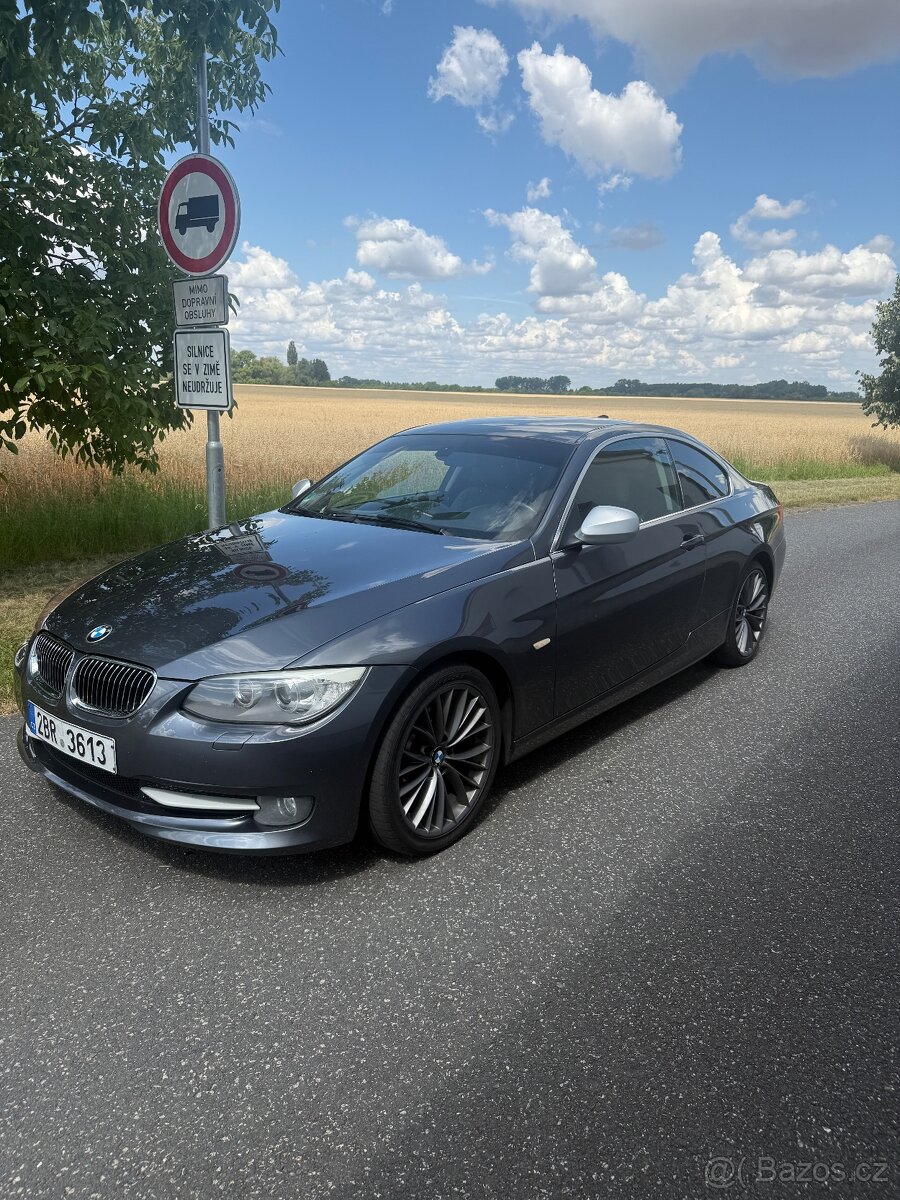 BMW e92 325d 150 Kw Hezký stav