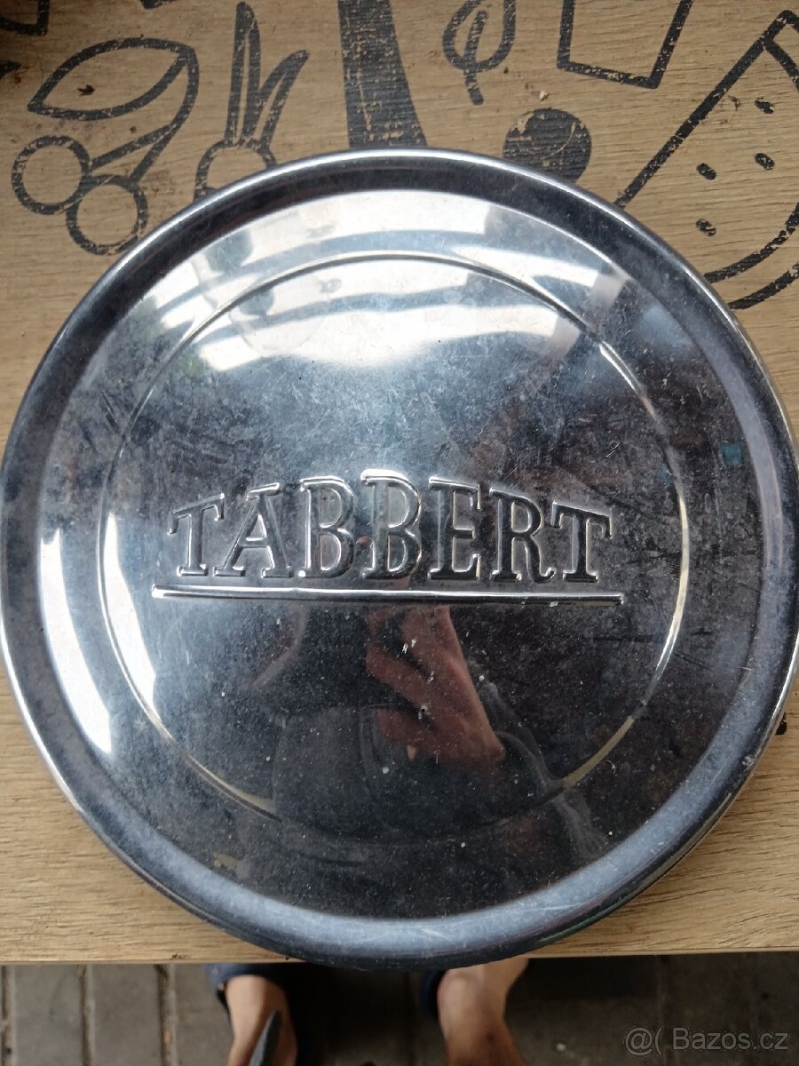 Prodám poklice na kola karavanu Tabbert