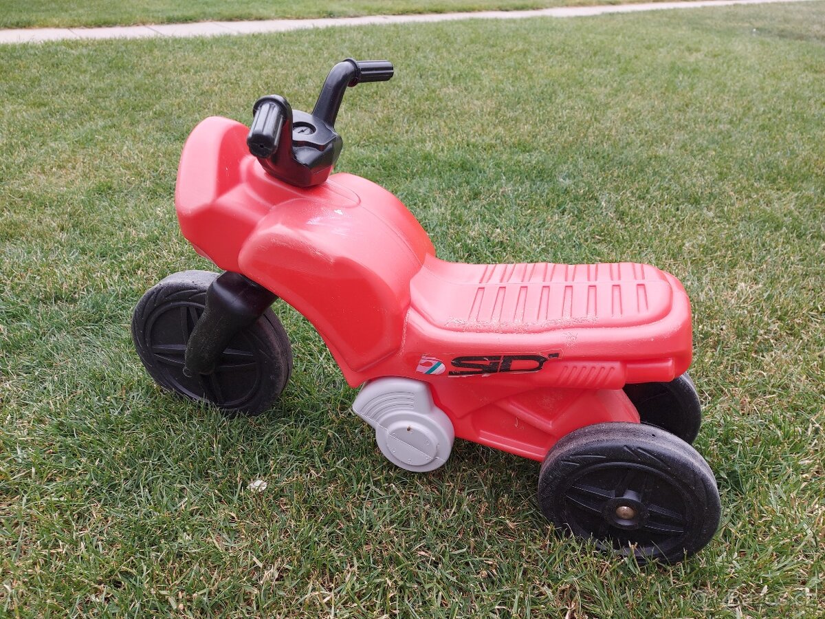 Stabilní motorka