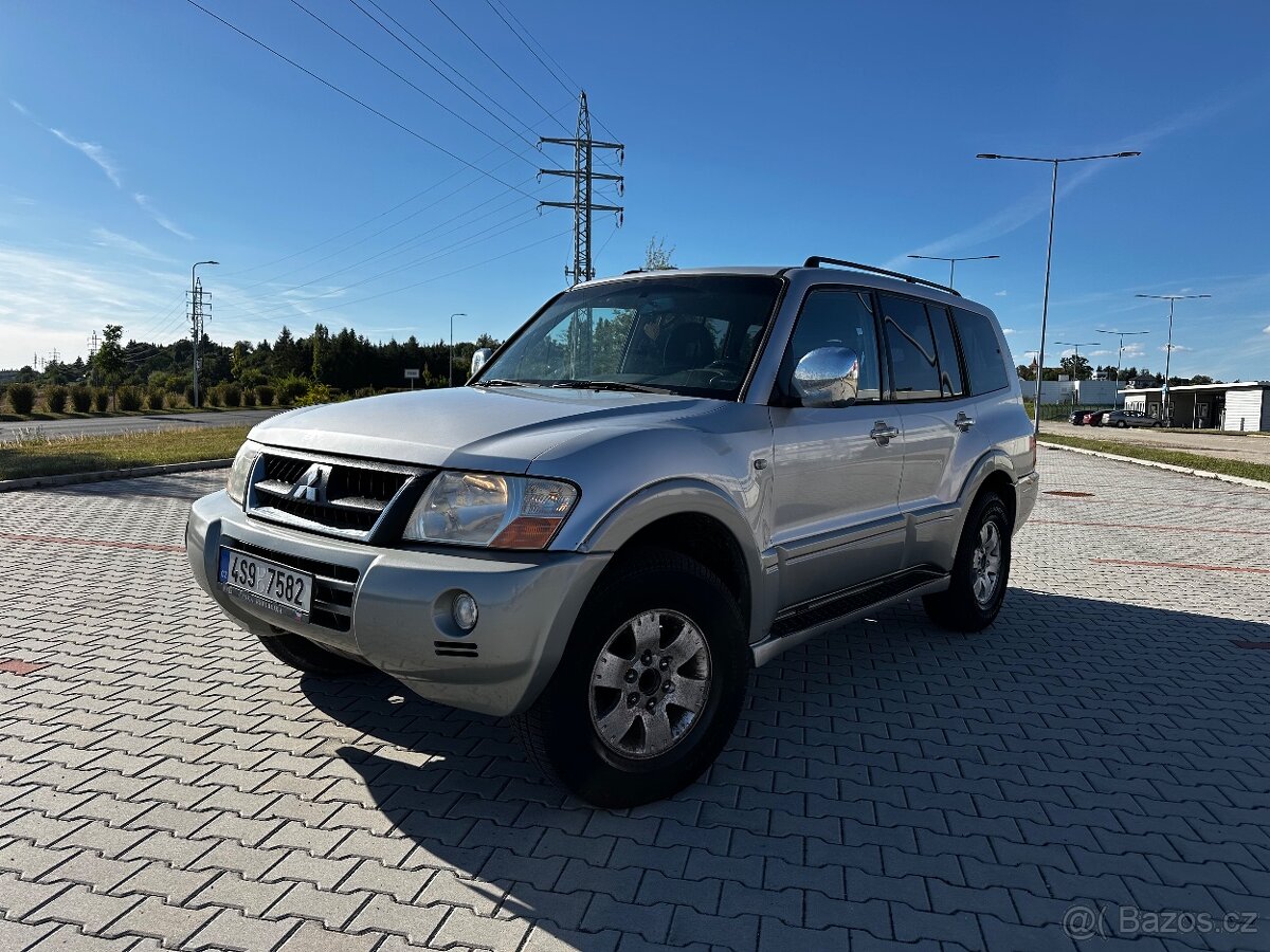 Mitsubishi Pajero 3.2 / Bez koroze