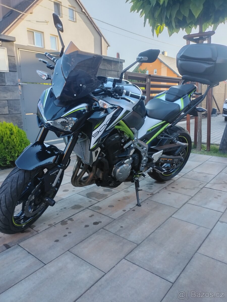 Kawasaki Z900