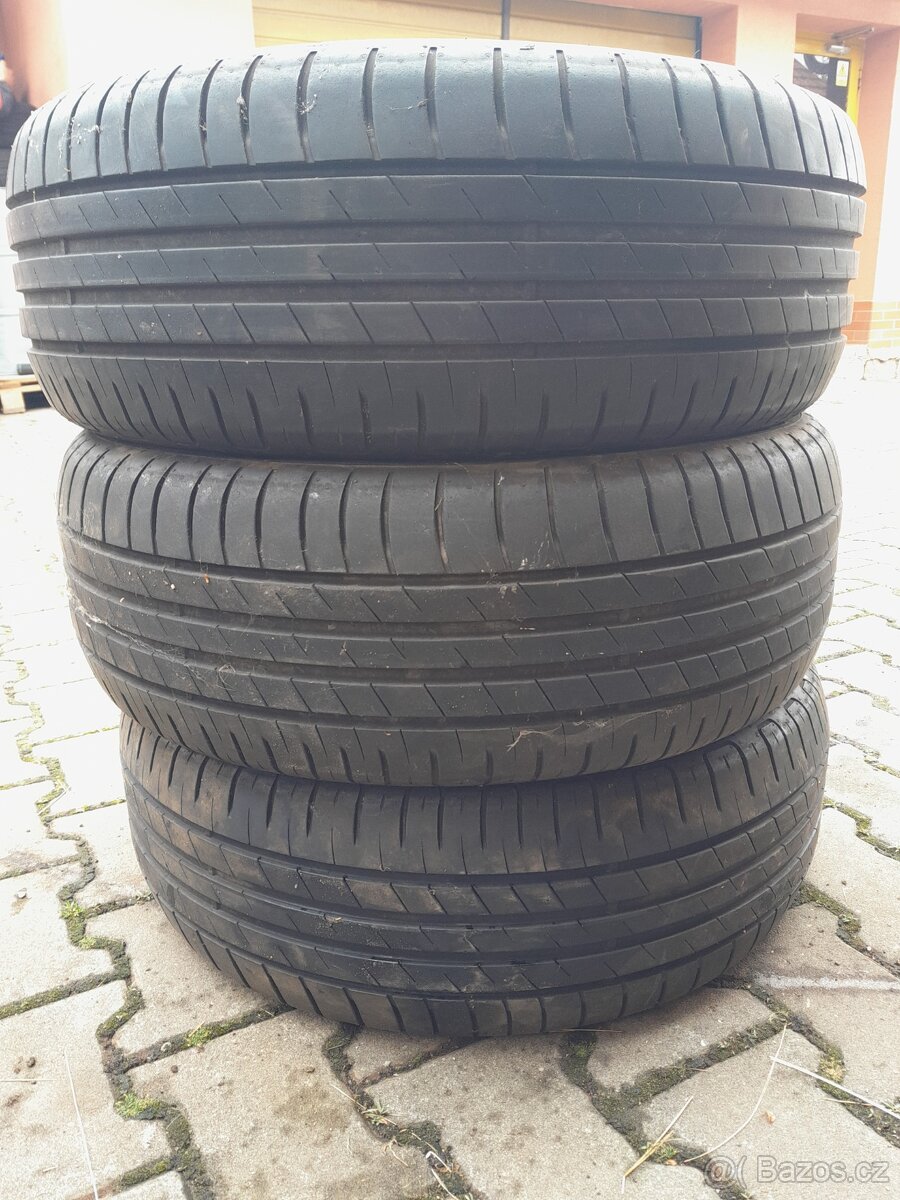 Letní pneumatiky GOODYEAR 215/60 R16 95Y