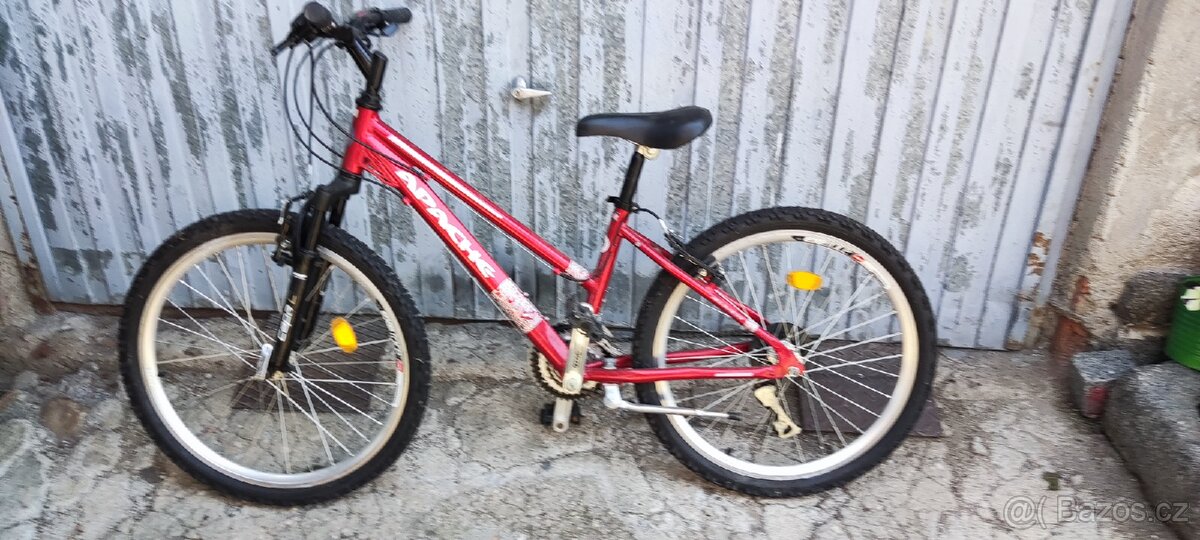 Prodám dívčí kolo Apache