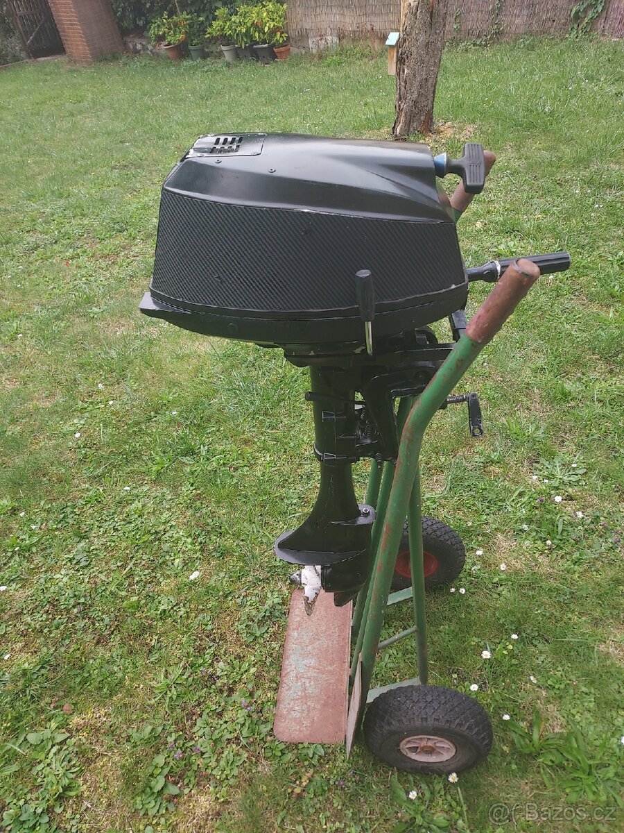 Lodni motor yamaha 5ps