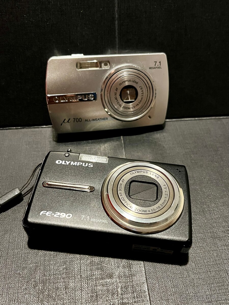 Olympus mju700 a Olympus FE-290