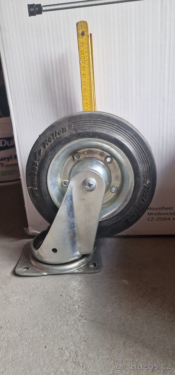 Prodej pojezdového kolečka na bránu