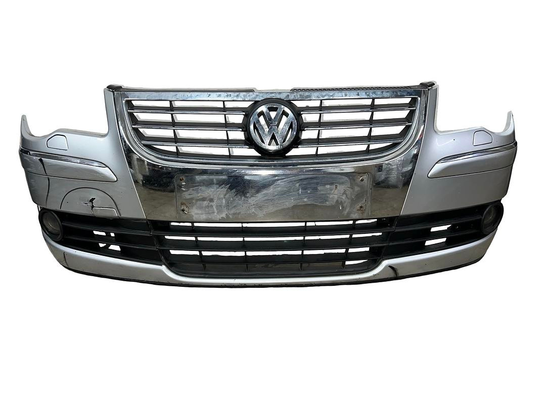 Přední nárazník stříbrná metalíza LA7W VW Touran 1T2 FL 2007