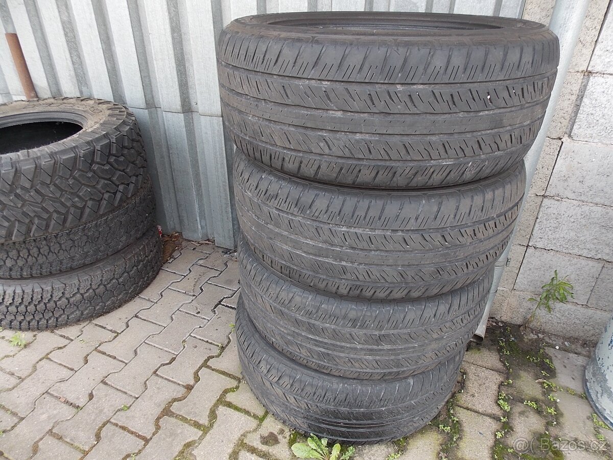 Letní/celoroční pneu 285/50 R20