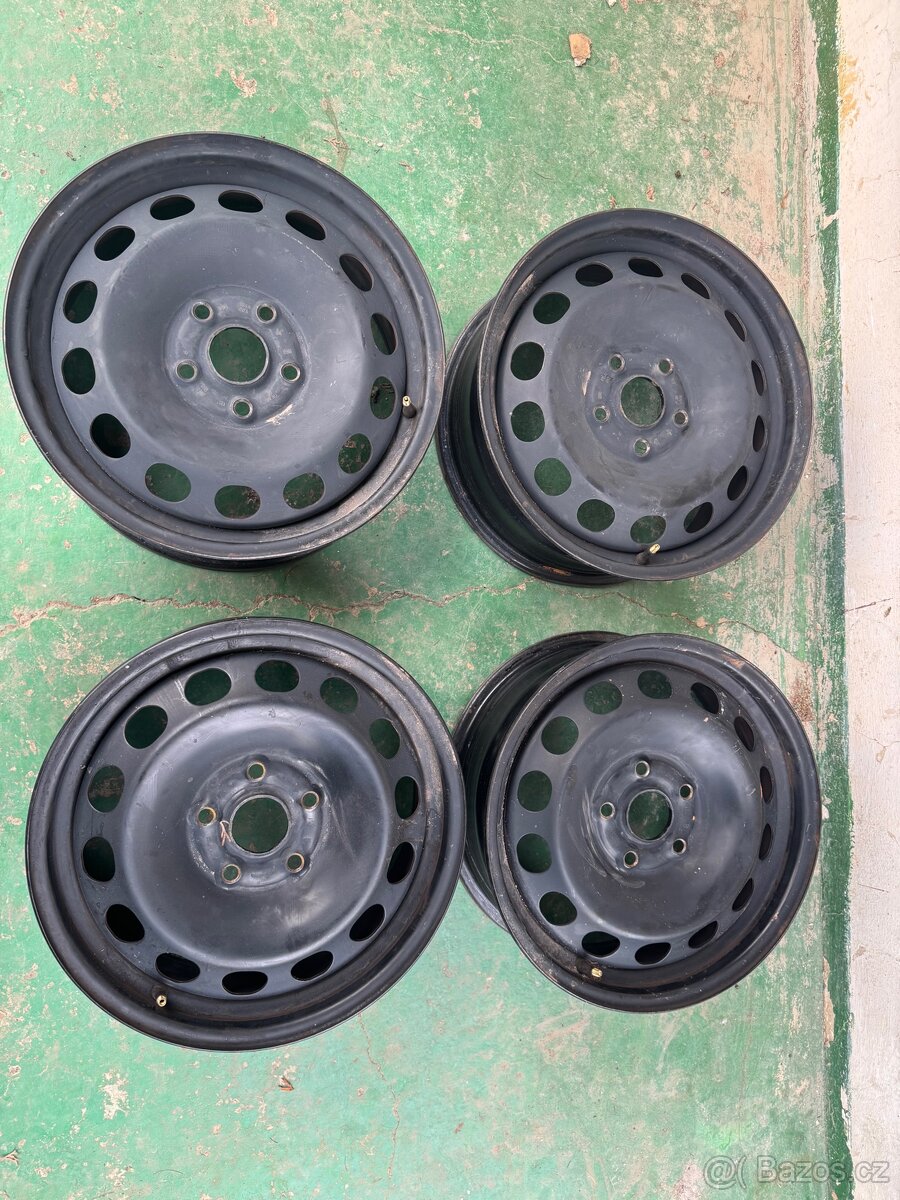 Kola Plechy 5x112 R16 ET50